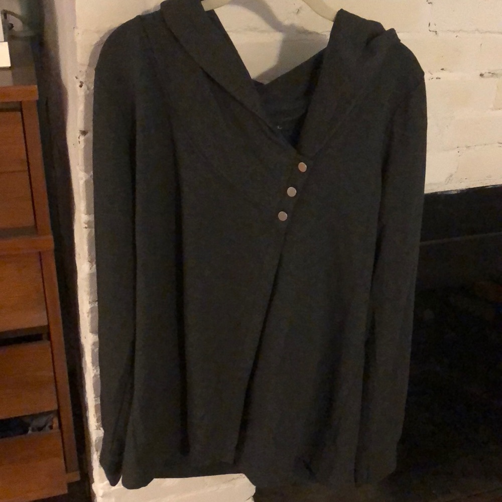 Danskin sweatshirt